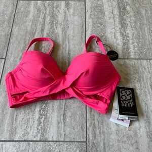 Coco Reef,vivid pink,top swimwear size 32/34F, for women,underwire
